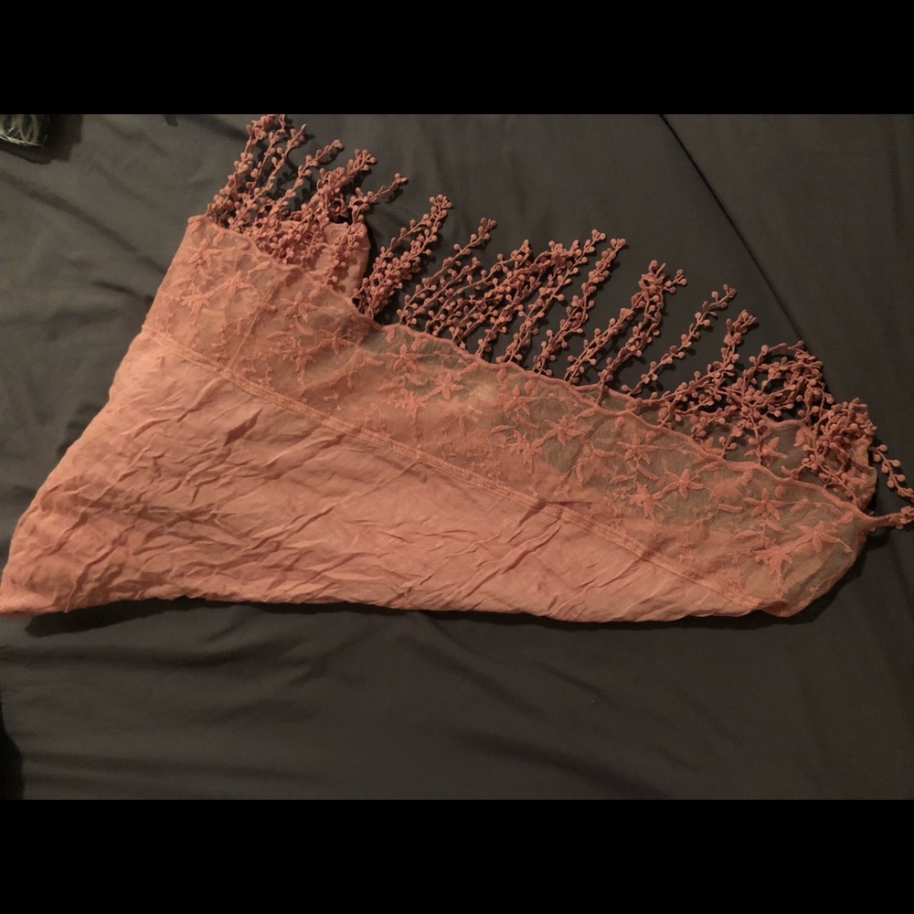 Pink Flowered Scarf - Picture 4 of 5